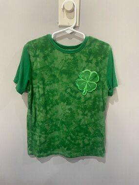 Green Tie-Dye Kids T-Shirt with Clover Patch